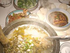 -小凤庭·地道湖北菜武昌鱼·藕汤(38年黄鹤楼店)