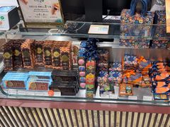 -VENCHI 闻绮(北京国贸商城店)