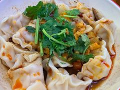 -爆炸头阿姨小四川正宗川味小吃(无任何分店)