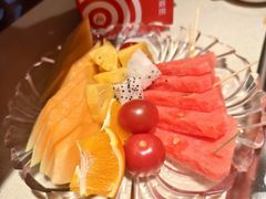 -海底捞火锅鲜切牛肉主题店(长寿路店)