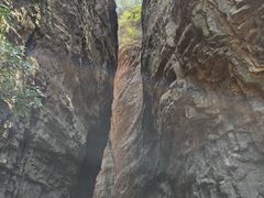 -龙潭大峡谷