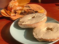 -Catch Bagel(芳草地店)