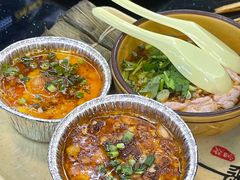 -上上签·冷锅串串(六灌路店)