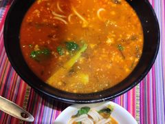 麻辣米线-香巴拉云南餐厅(华莱坞店)