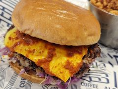 -TRIPS BURGER(大钟寺店)