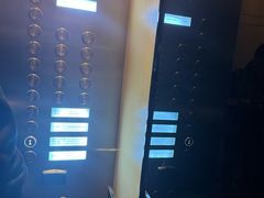 -上海宝华万豪酒店
