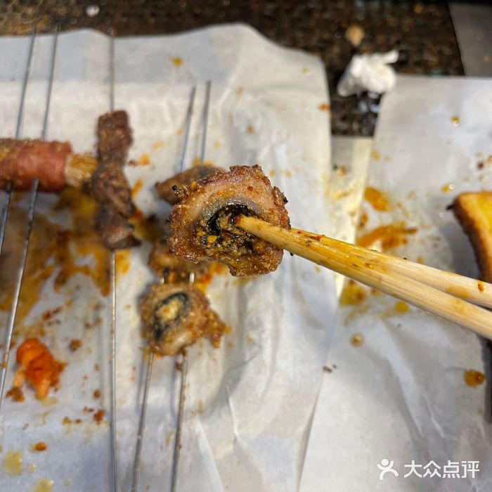 幸福路方方烧烤烤羊眼图片