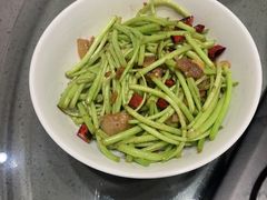 -辛香味烧鱼馆·非遗技艺·排骨红烧肉(光谷医药园店)