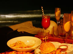 -FINNS Beach Club