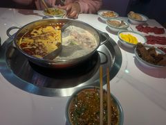 -潮牛岛·潮汕鲜切牛肉自助火锅(无锡首店)
