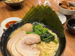 -横浜家系ラーメン壱角家(新宿アルタ裏店)