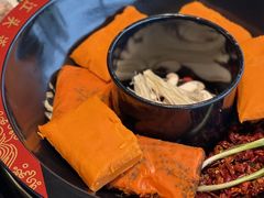 -三江两海老火锅(北京首店)