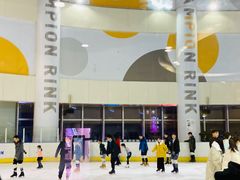 -冠军冰场CHAMPION RINK(百联又一城店)