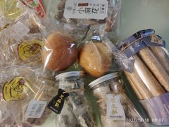 -炉边皮皮·烘焙甜品工厂店