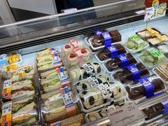 -85度C(生甜甜圈研究工坊·上海平凉店)