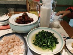 -松沪名灶·豆浆鱼头·新上海菜(飞航吾悦广场店)