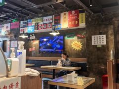 -肥汁米蘭香港米线(定西路店)