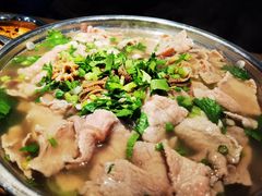 -肖四女乐山跷脚牛肉(世博源店)