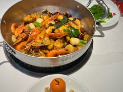 -七欣天香辣蟹火锅(闵行浦江欢乐颂店)