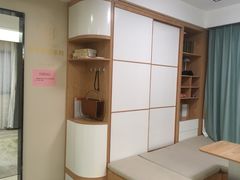 -百安居装修建材卖场(泰然店)