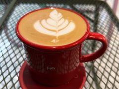 -逗号咖啡(信义荔山公馆店)