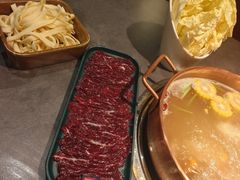 -牛村来人潮汕牛肉火锅(西单店)