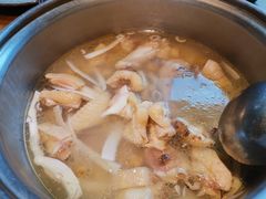 -大头椰·椰子鸡火锅(南宁万象城店)