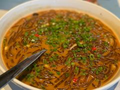 沙蒜烧豆面-荣小馆(临海世纪花城店)