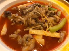 鹽椒牛蛙-俏江南天津时尚曲艺主题餐厅(马场道店)