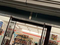 门面-7-ELEVEn(青岛汇泉商业广场店)