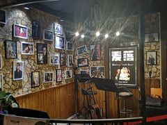 -麦落精酿啤酒餐吧(先农大院店)