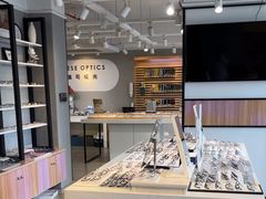 -瑞司视光眼镜·蔡司战略合作眼镜店(新街口店)