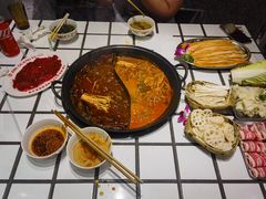 -朱光玉火锅馆(青岛凯德店)