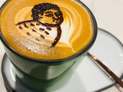 -潮一不贰·法式甜品·生日蛋糕·西式简餐(外滩店)