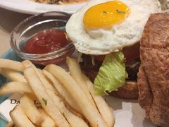 -Dazzling Cafe 蜜糖吐司专卖店