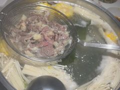-浪里寻·臻牛养生牛肉火锅(方圆荟店)