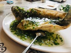 特色葱油飞鱼-岭南海晏楼(东晓南店)
