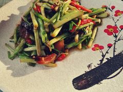 -忆食尚腊味煲仔饭(华南城店)