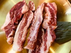 -黑牛の場烤肉(摩天活力城店)