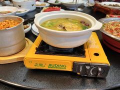 -有红鸡毛店·川菜(建设路店)