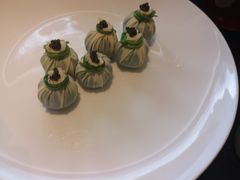 鱼子酱石榴包-甄御•海鲜新青岛菜(麦岛店)