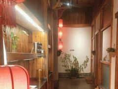 -挂旗柴锅鸡(蚌山区嘉年华店)