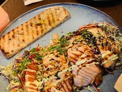 烤三文鱼沙拉-O'mills Sourdough Bakery&Bistro(永嘉路店)