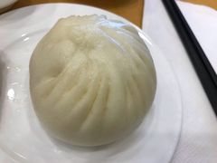 鲜肉大包-鼎泰丰(嘉年华•海信广场VILLAGE店)