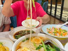 -梦都海鲜酒家(万达广场江桥店)