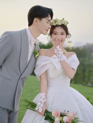 -第一夫人婚纱摄影(南京店)