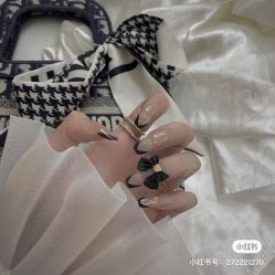 -Pink You美甲洗眉纹绣定制中心