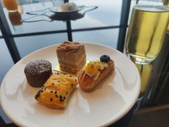 -广州天河希尔顿酒店