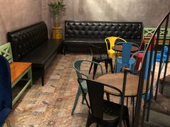 -童年小筑餐厅(申花路店)