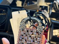 -广州周大福金融中心